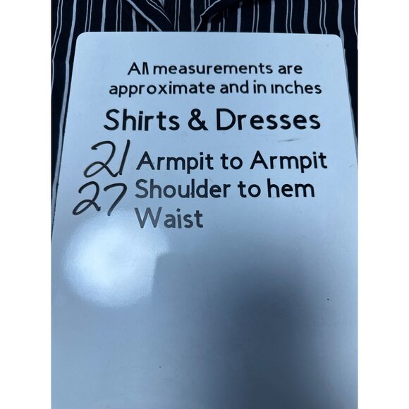 Lauren Ralph Lauren Unique Buttons Roll Tab Sleeve Button Down Blouse Size M - Picture 11 of 11